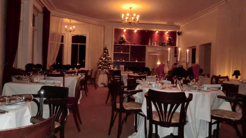 The Royal Hotel Llangollen Dış mekan fotoğraf