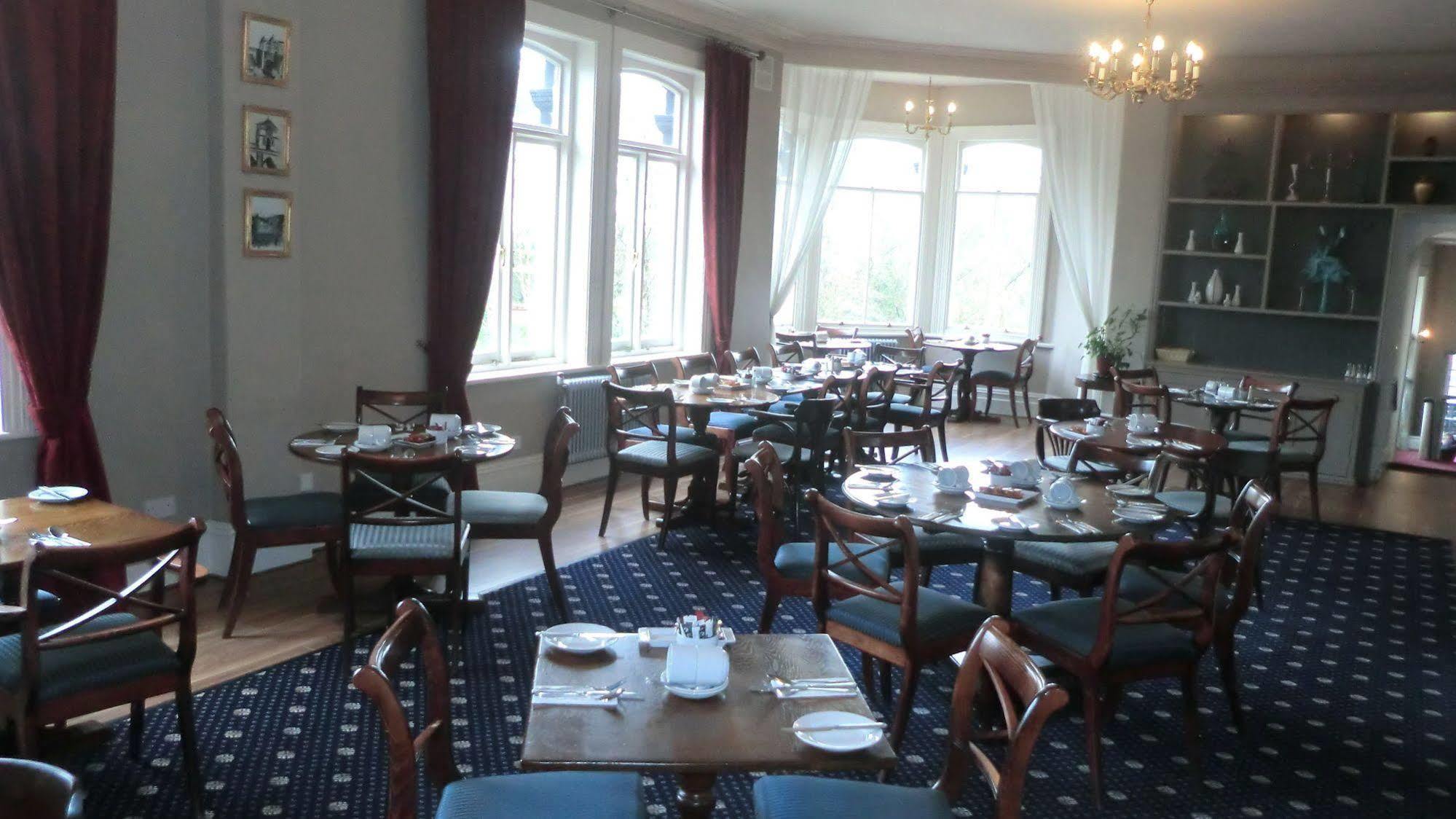 The Royal Hotel Llangollen Dış mekan fotoğraf