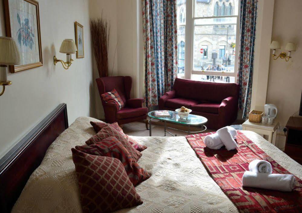 The Royal Hotel Llangollen Dış mekan fotoğraf