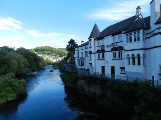 The Royal Hotel Llangollen Dış mekan fotoğraf